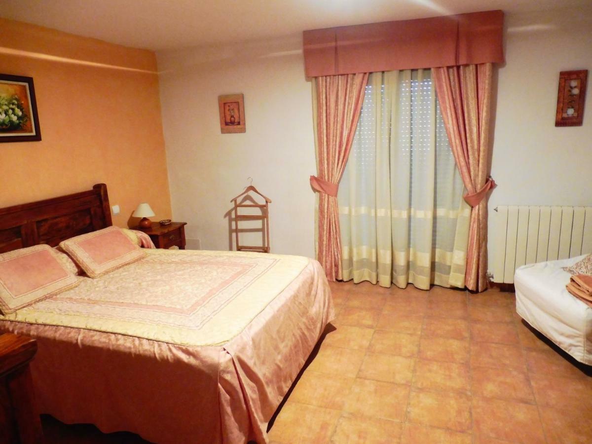 Casa Rural Julian 梅迪纳塞利 外观 照片
